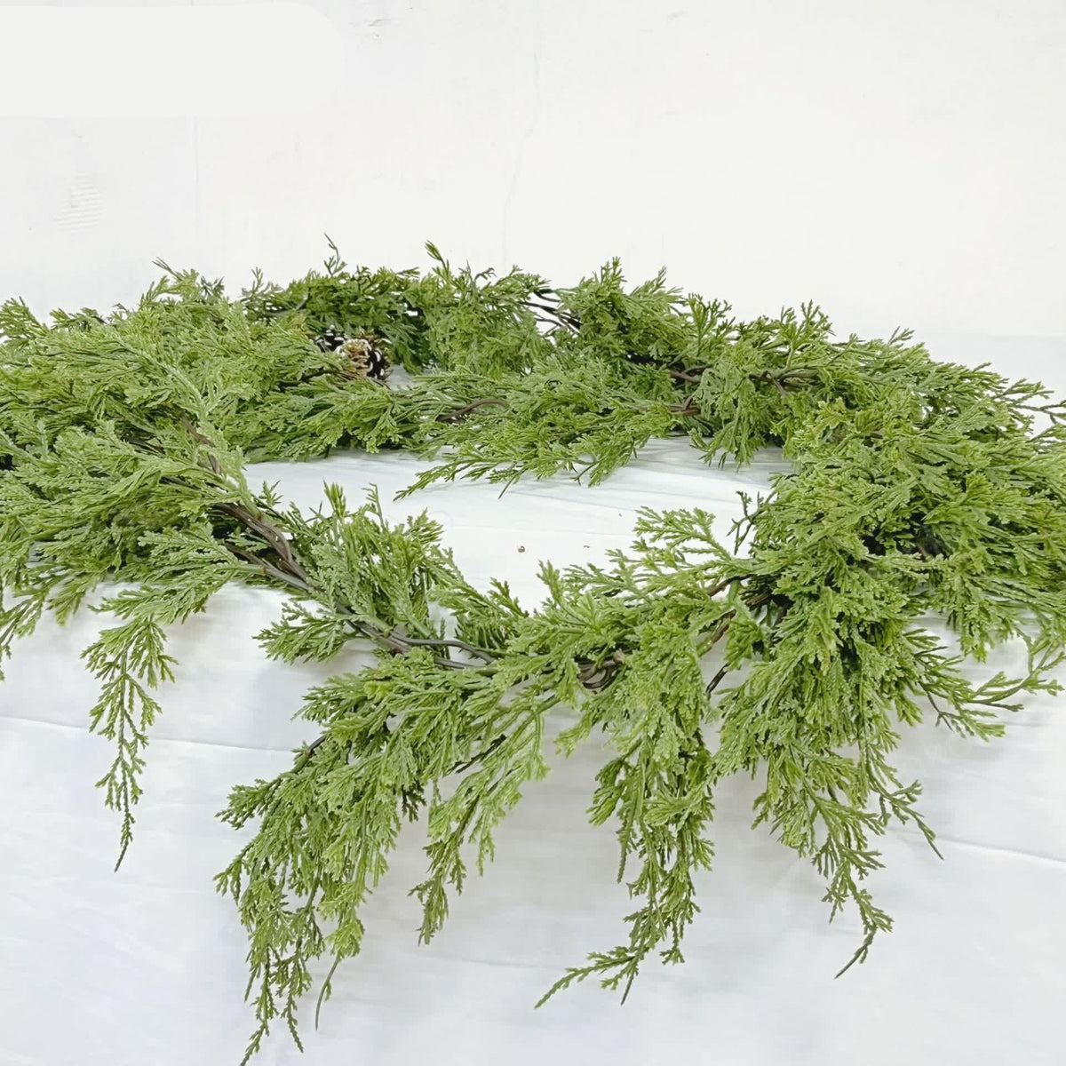 Holiday Pine Garland – photo 7