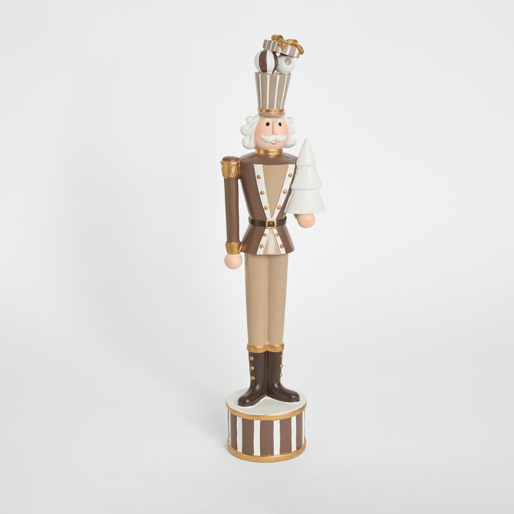 Nutcracker with Tree