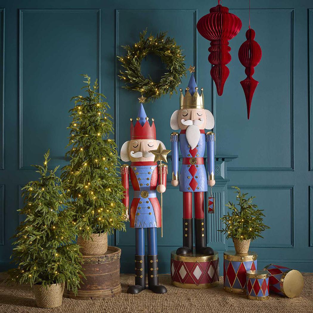 Antique Nutcracker – photo 5