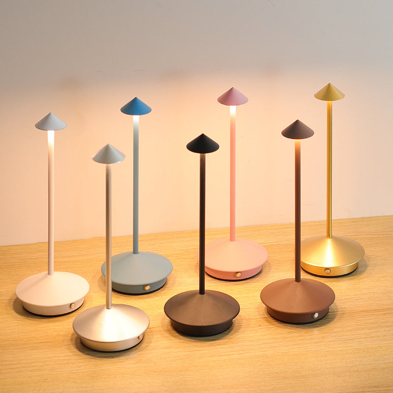 Cordless LED Table Lamp – photo 4
