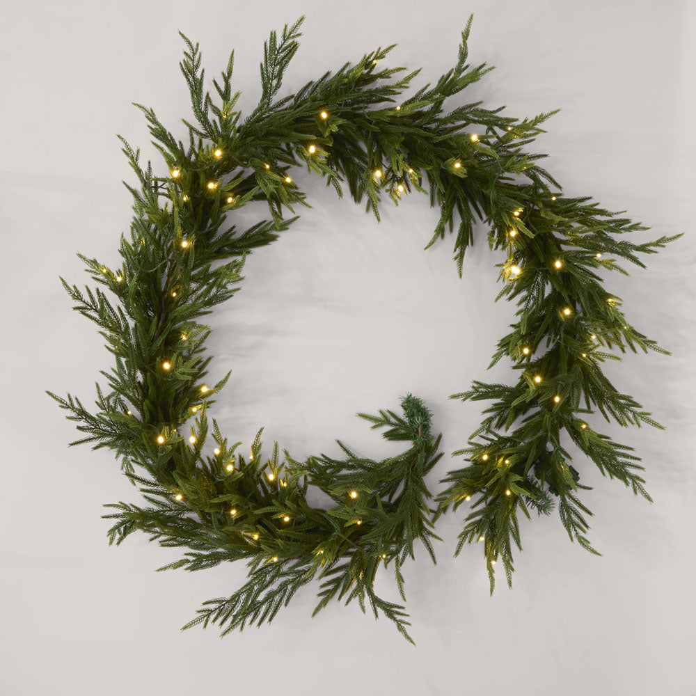 Light Up Garland 270cm